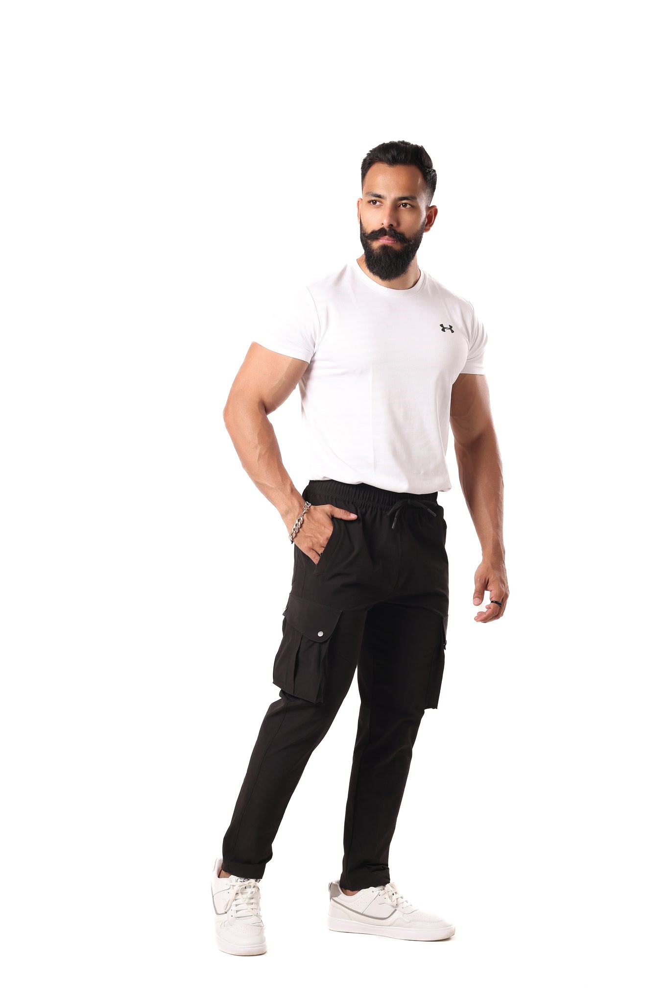 Rise Slim Fit Cargo (Black)