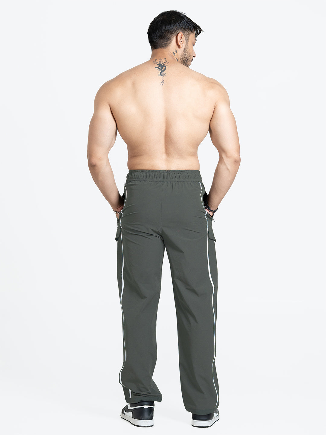 LimitLess Loose Fit Track Pants (Forest)