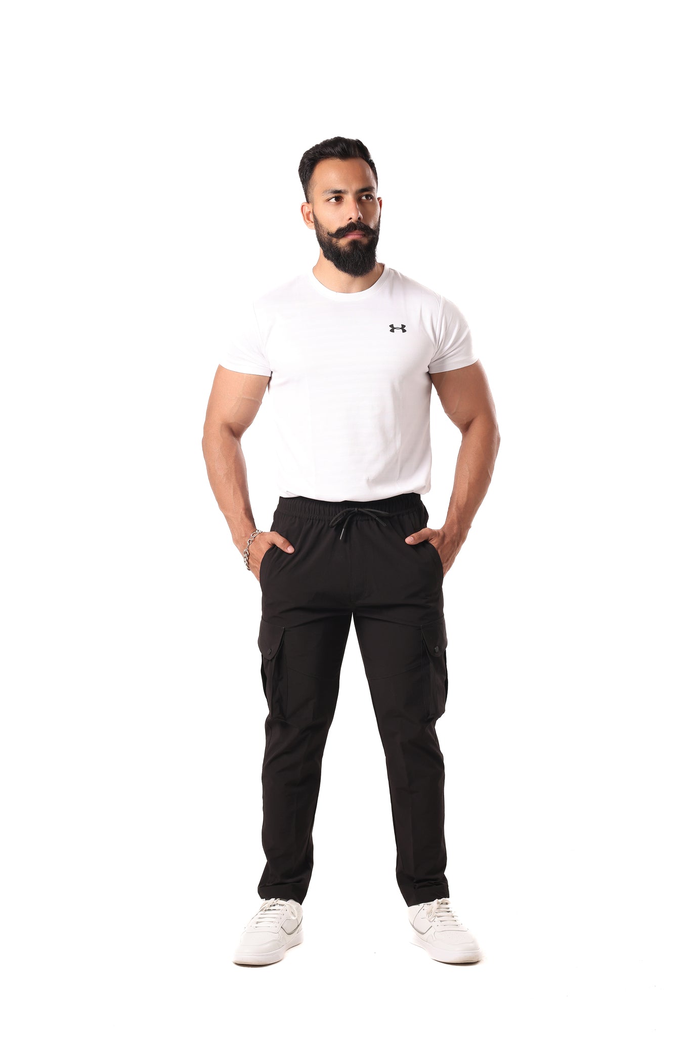 Rise Slim Fit Cargo (Black)