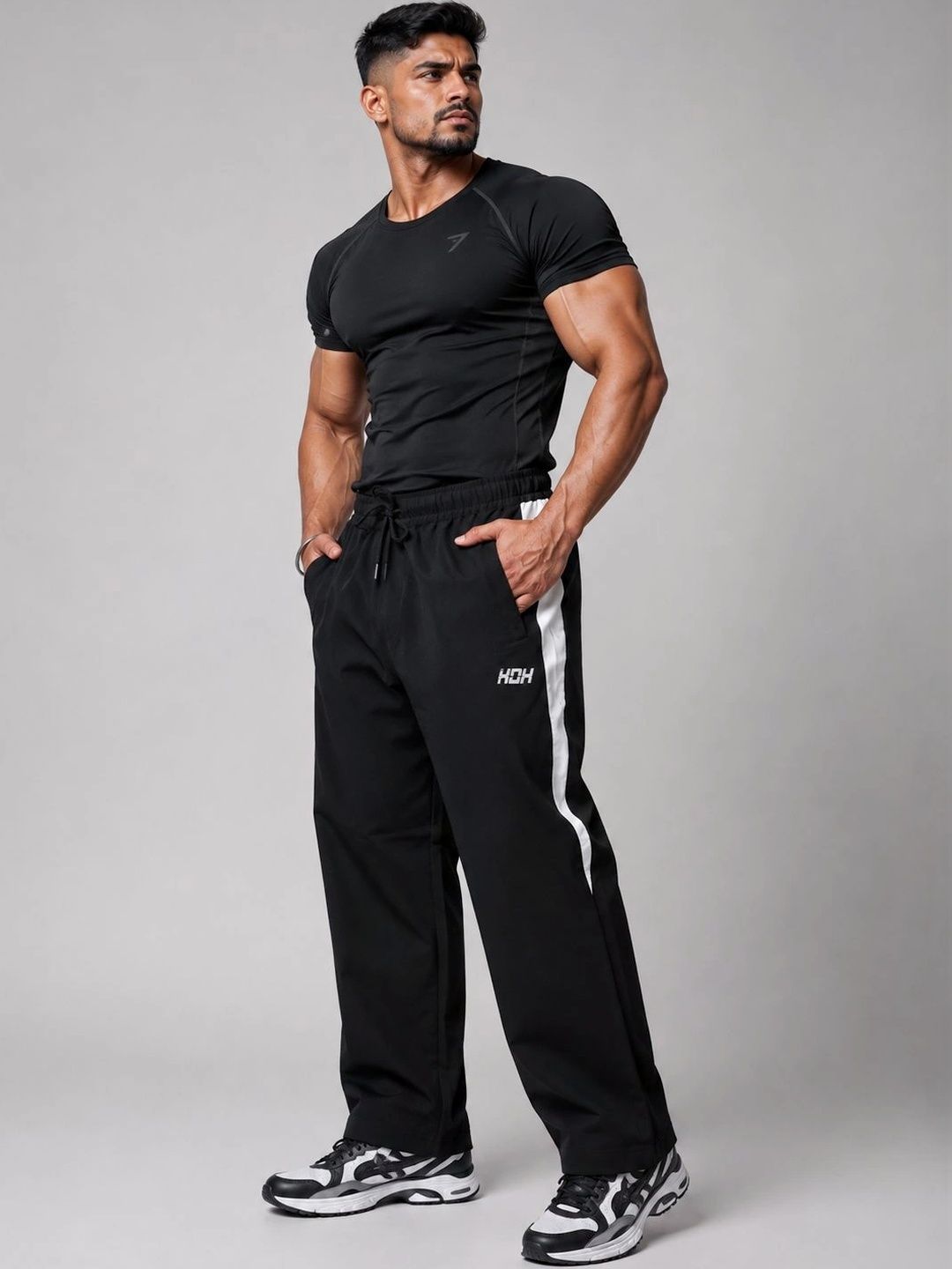 Vector Loose Fit Track Pants (Black)