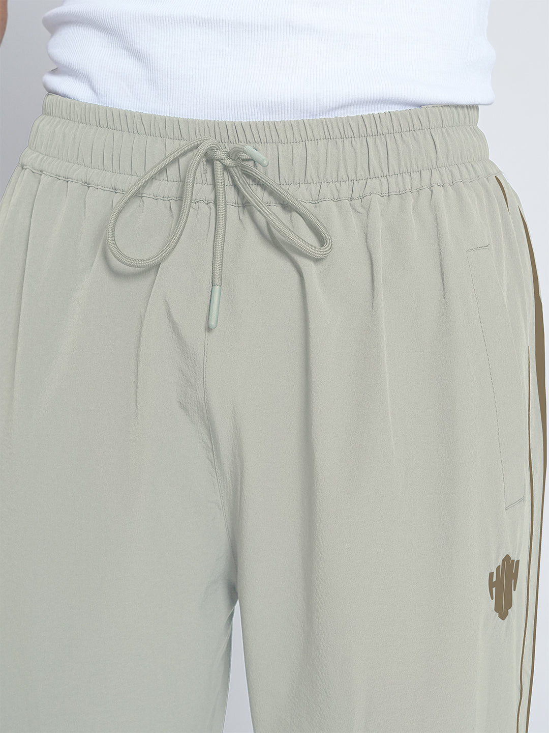 StrideX Loose Fit Track Pants (Cannoli Cream)