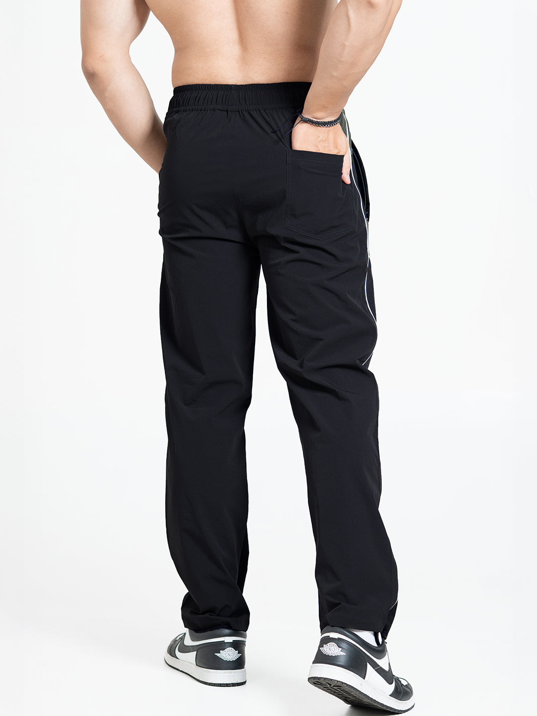 Momentum Relaxed Fit Track Pants (Black)