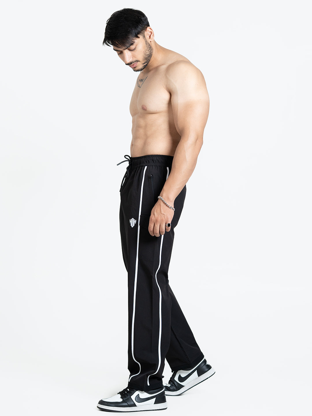 LimitLess Loose Fit Track Pants (Black)