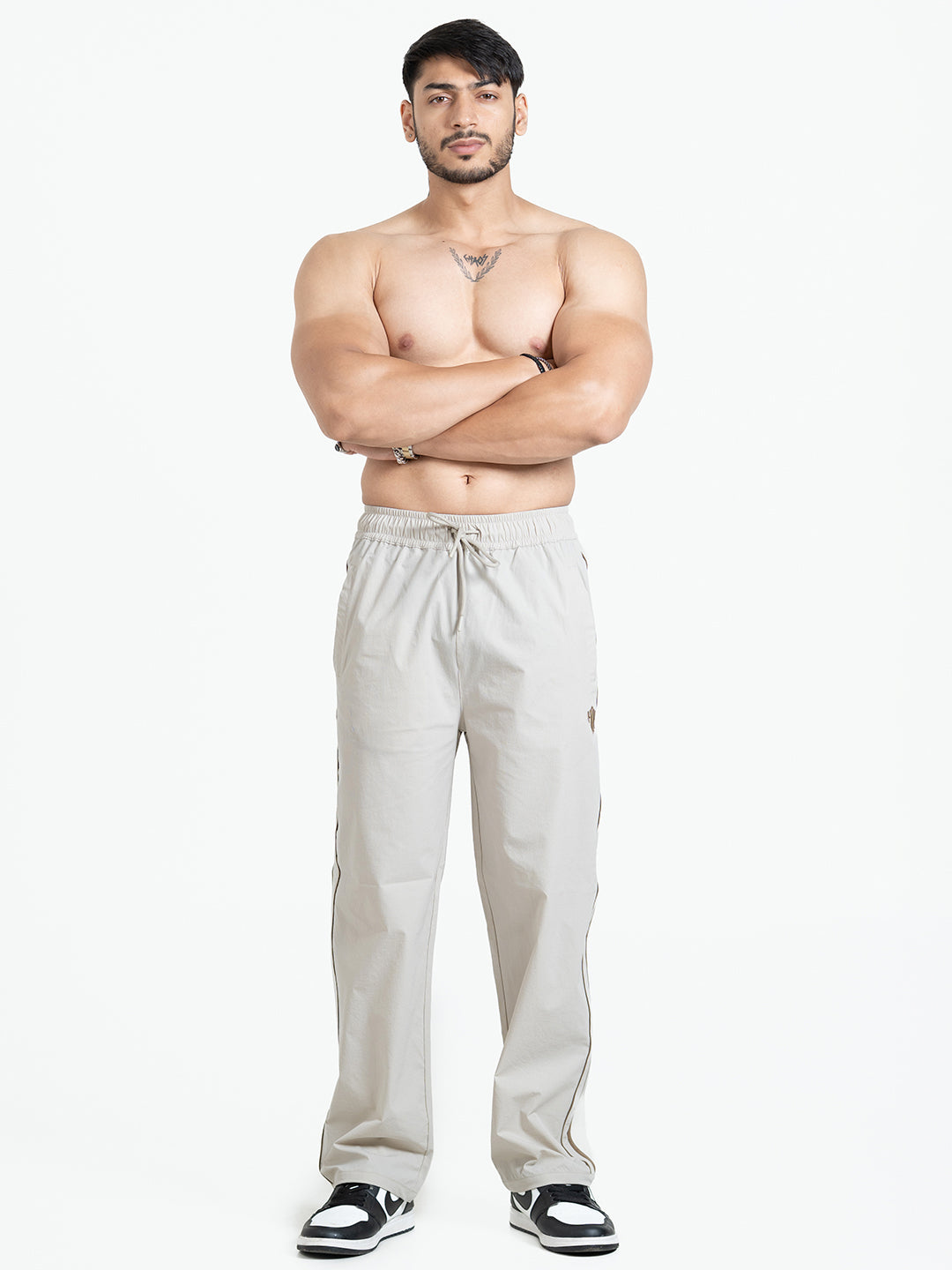 StrideX Loose Fit Track Pants (Cannoli Cream)