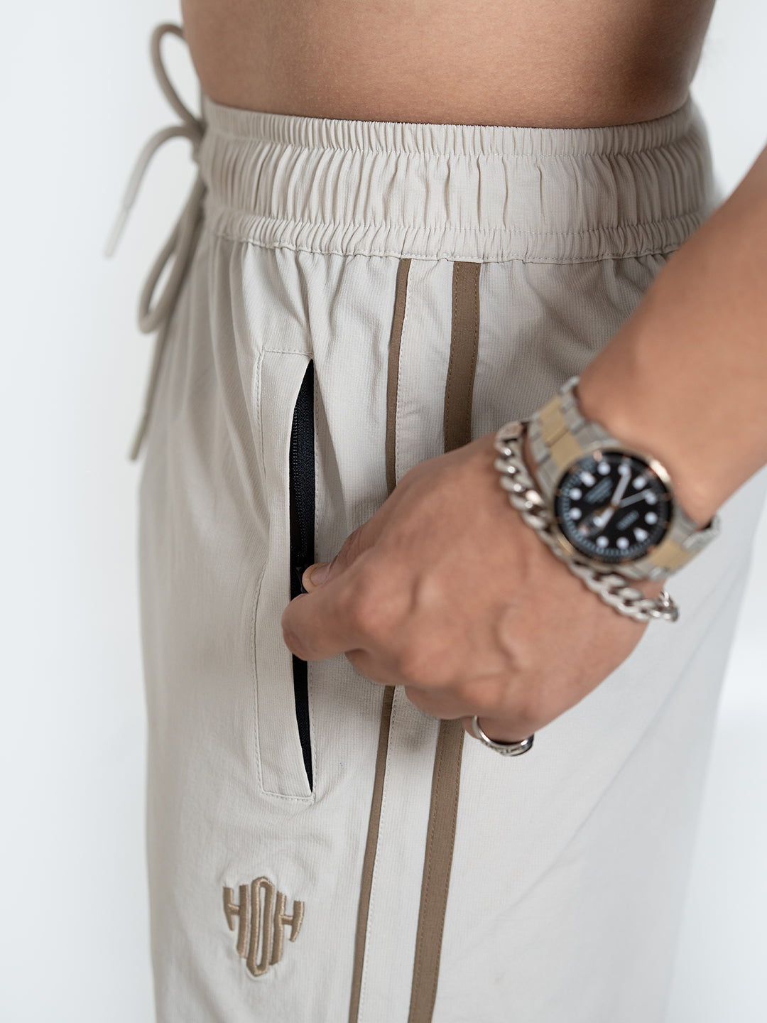 StrideX Loose Fit Track Pants (Cannoli Cream)